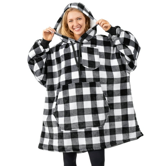 PAVILIA Blanket Hoodie for Women White, Sherpa Wearable Blanket Men, Cozy Oversized Sweatshirt Blanket, Warm Fleece Hooded Blanket Sweater with Sleeves and Giant Pocket, Checker White