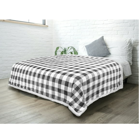 PAVILIA Buffalo Plaid Sherpa Blanket Throw Twin | Fuzzy White Light Gray Checkered Flannel Fleece Blanket for Couch Bed | Fluffy Warm Soft Plush Microfiber Blanket | 60x80