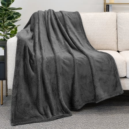 PAVILIA Dark Gray Throw Blanket for Couch Bed, Soft Fleece Throws for Sofa Chair, Fuzzy Waffle Textured Blanket, Cozy Warm Lightweight All Season Blanket Throw, 50x60