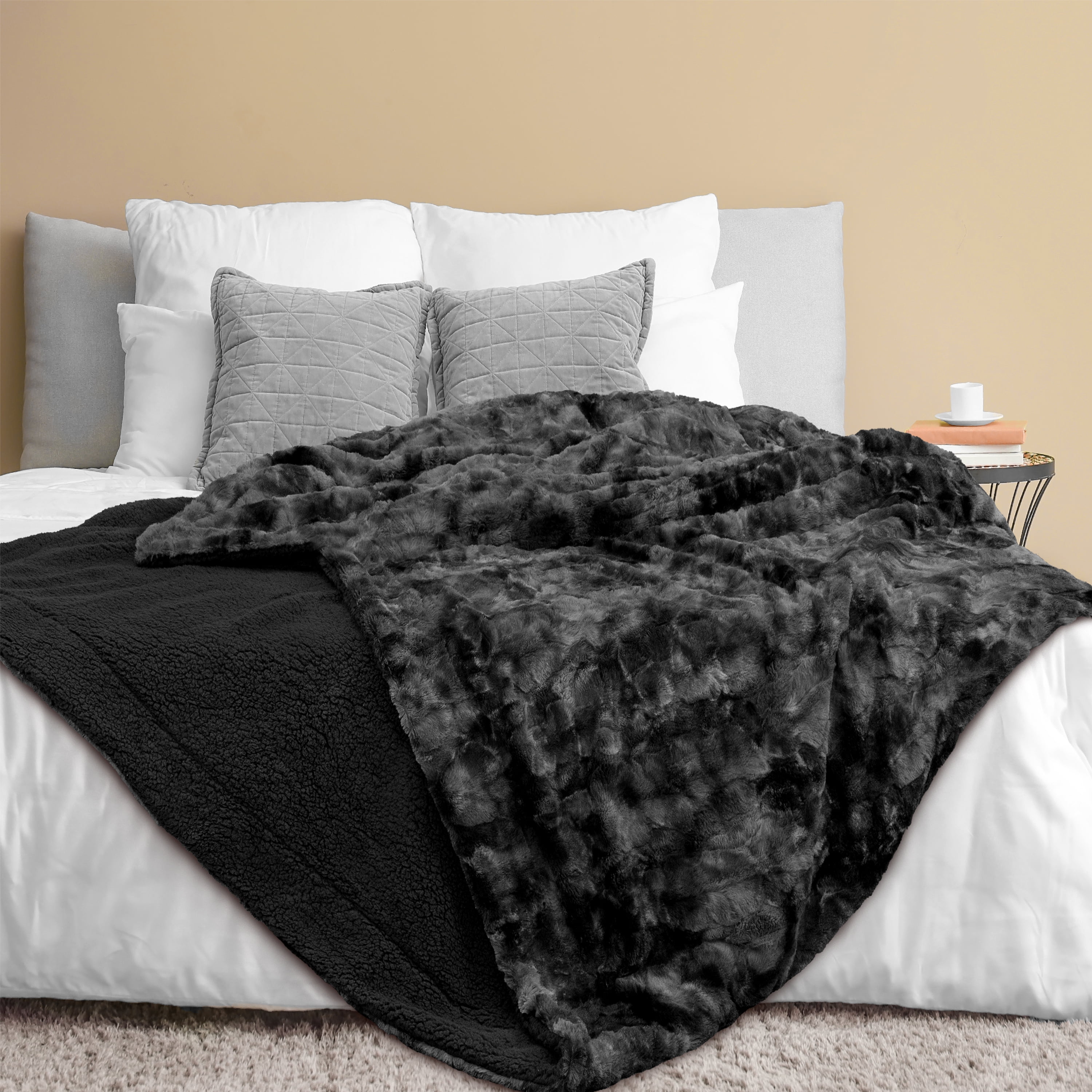 PAVILIA Faux Fur King Bed Blanket TieDye Black, Soft Fuzzy Warm Sherpa