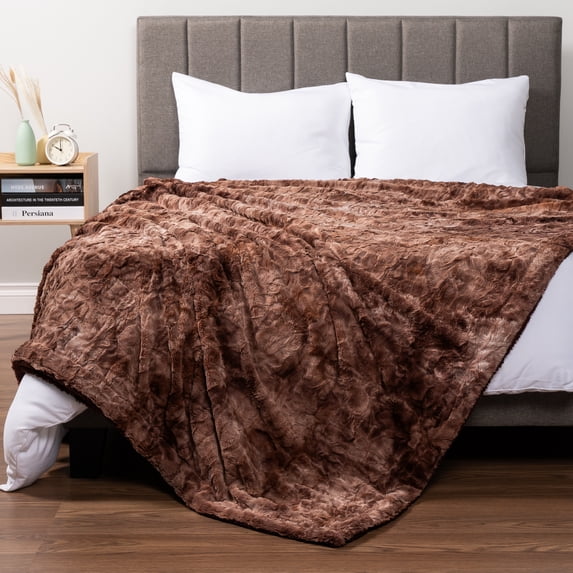 PAVILIA Faux Fur King Bed Blanket Tie-Dye Brown, Soft Fuzzy Warm Sherpa Blanket for Bed, Fluffy Plush Thick Fleece Blanket for Couch Sofa, Reversible Furry Shaggy Large Blanket, Brown 90x108