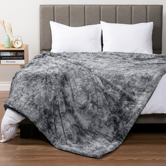 PAVILIA Faux Fur Queen Bed Blanket Tie-Dye Grey, Soft Fuzzy Warm Sherpa Blanket for Bed, Fluffy Plush Thick Fleece Blanket for Couch Sofa, Reversible Furry Shaggy Large Blanket, Grey 90x90