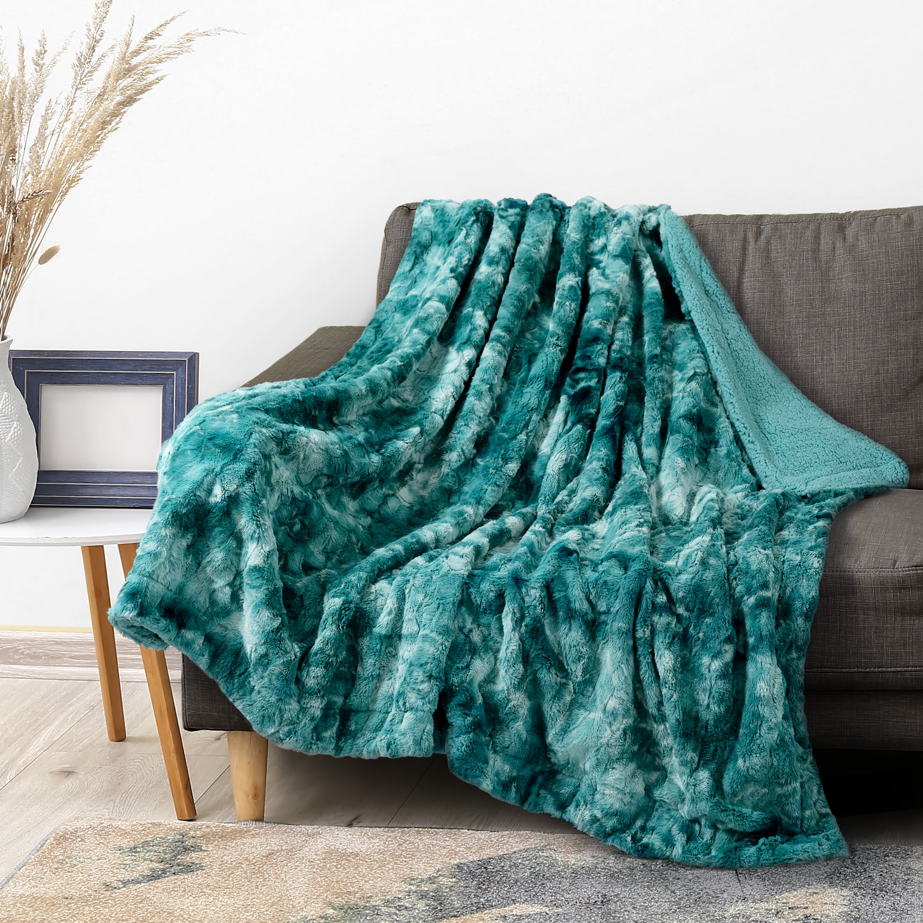 PAVILIA Faux Fur Throw Blanket TieDye Turquoise, Soft Fuzzy Warm
