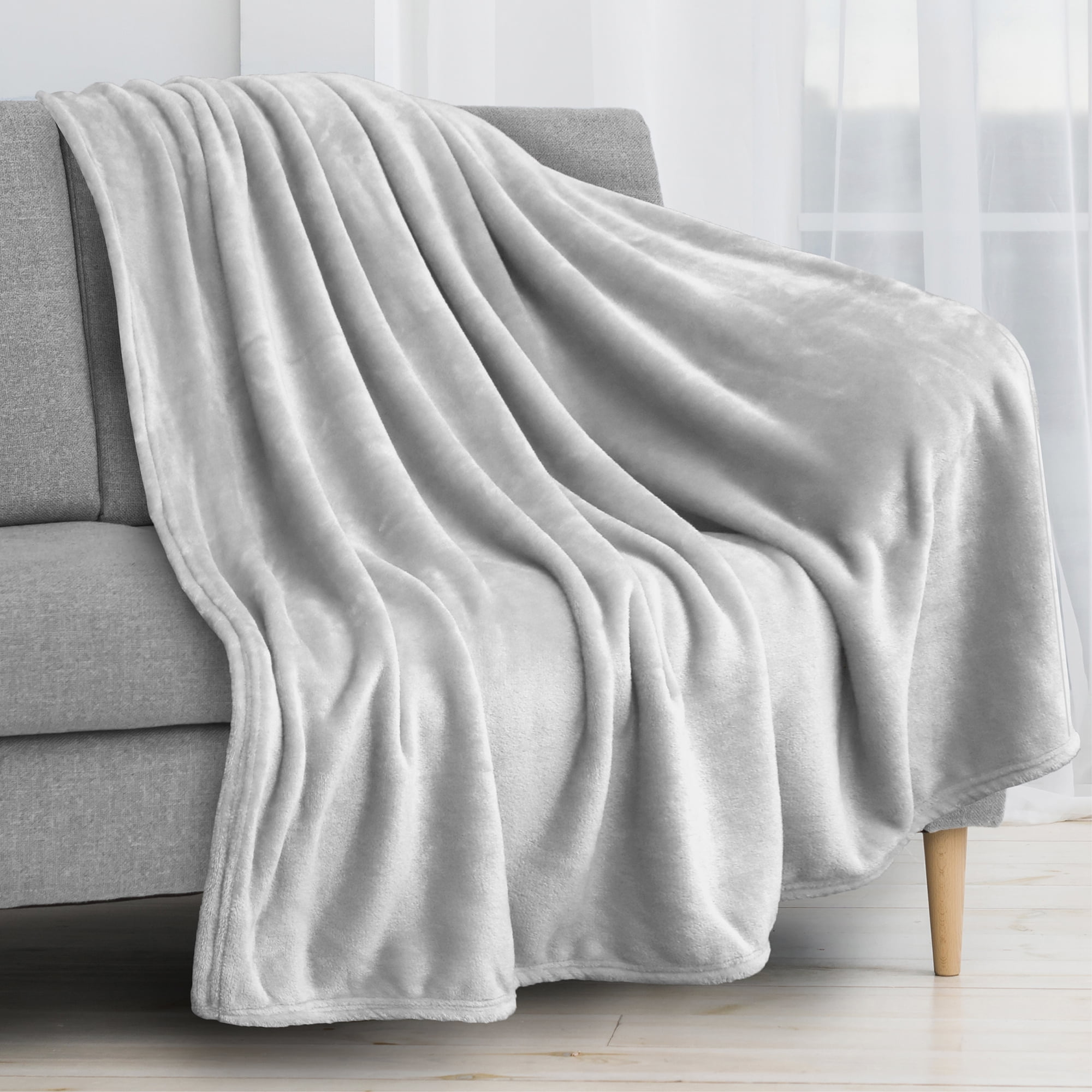 Light Grey Luxury Fleece Throw Blanket for Sofa Couch