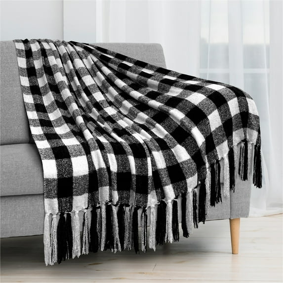 PAVILIA Plaid Chenille Blanket for Twin Size Bed, Soft Black and White Buffalo Plaid Checkered with Tassel Fringe, Woven Knitted Decorative Blanket for Sofa Couch Living Room Decor, Twin 60x80