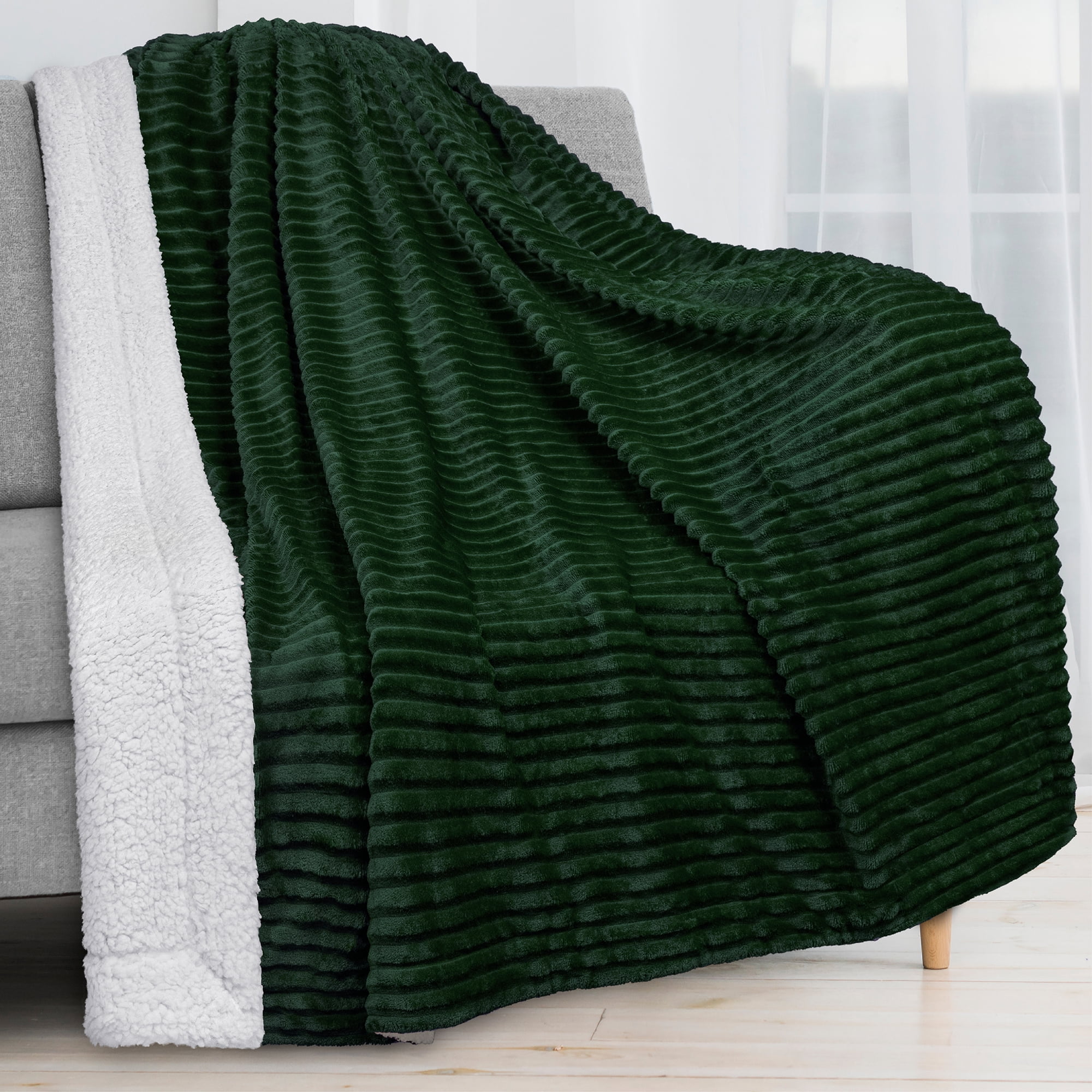 PAVILIA Reversible Sherpa Fleece Throw Blanket Emerald Green, Plush