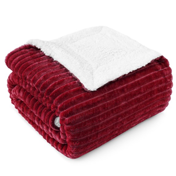 PAVILIA Soft Fleece Sherpa Throw Blanket for Couch Bed Twin, Wine, 60x80