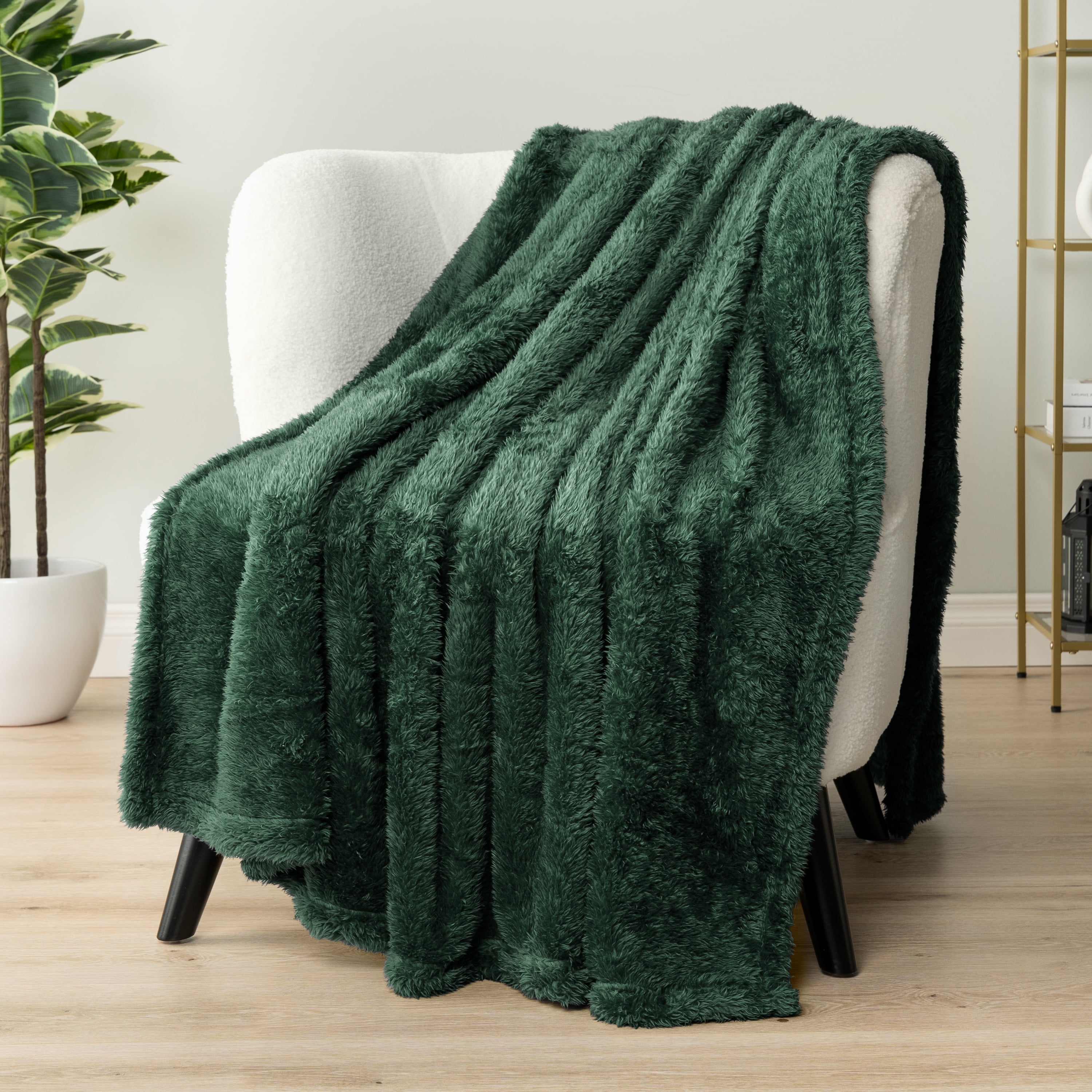Emerald Green Sherpa Fleece Throw Blanket for Couch and Bed
