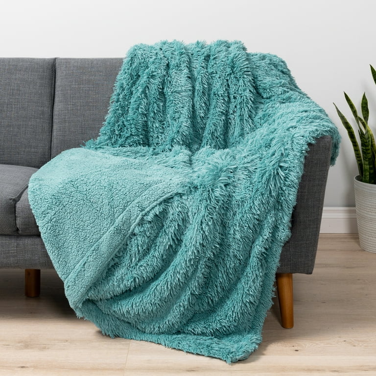 PAVILIA Faux Fur Throw Blanket for Bedroom Living Room Decor