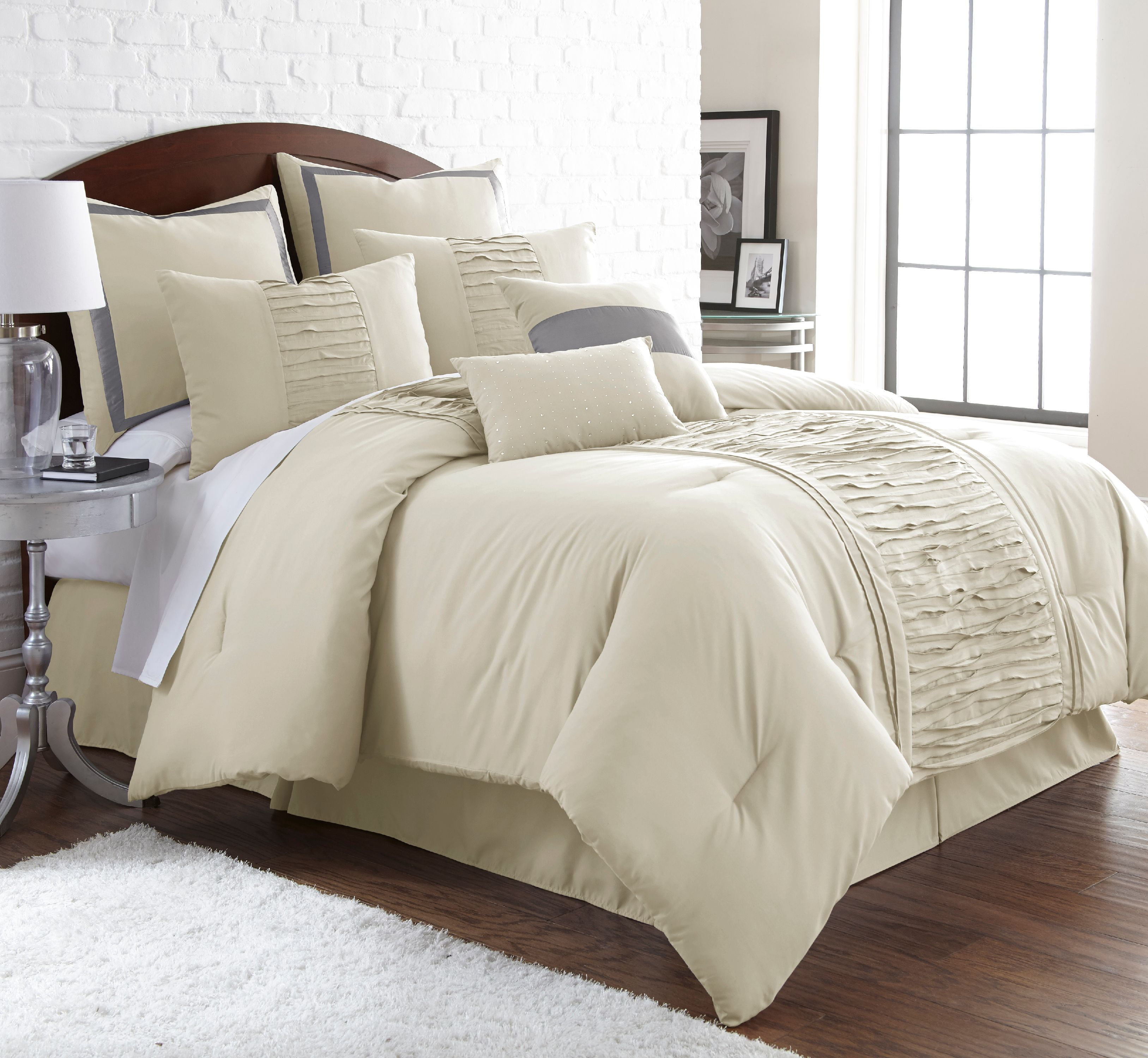 PCT Home Marilyn Comforter Set