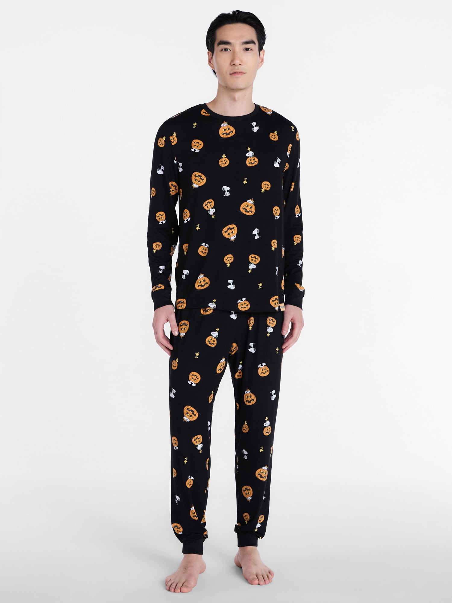 Peanuts Men's Snoopy Matching Family Sleepwear Long Sleeve Top and Pants Pajama Set, 2 Piece, Sizes S-3XL
