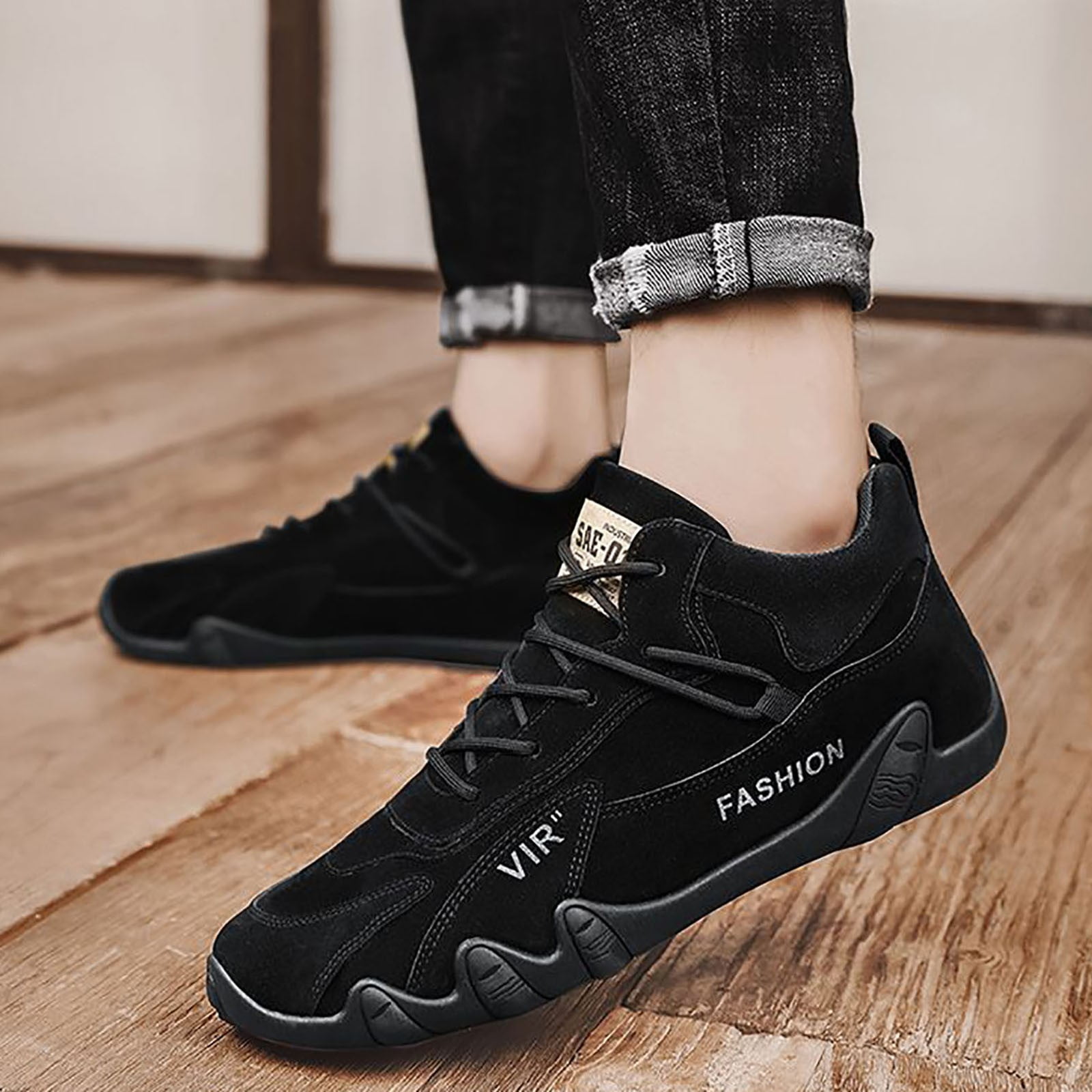 2023 New Men Summer Breathable Sneakers Fashion Casual Designer