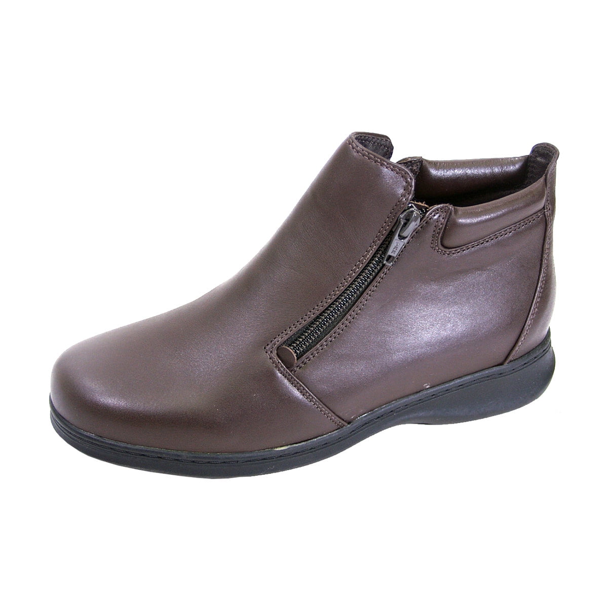 PEERAGE Juliet Women Extra Wide Width Ankle Bootie BROWN 6