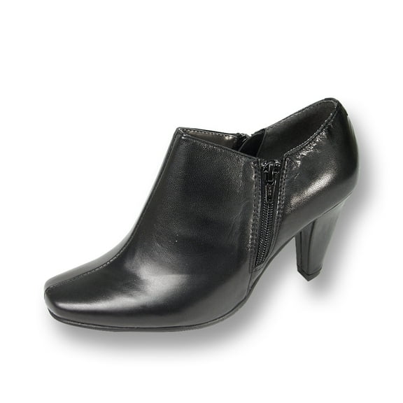 PEERAGE Kacey Women's Wide Width Leather Dress Bootie BLACK 8