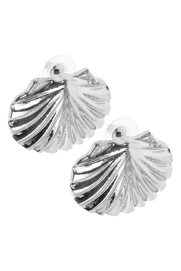1 Pair Boho Plated Conch Earrings Seashell Jewelry Trendy Statement Accessories for Women Parties and Everyday Wear