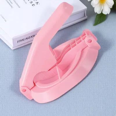 PENIKOKO 1Pcs Round Dumpling Skin Maker Mold Pink for Home Cooks Kitchen Tool