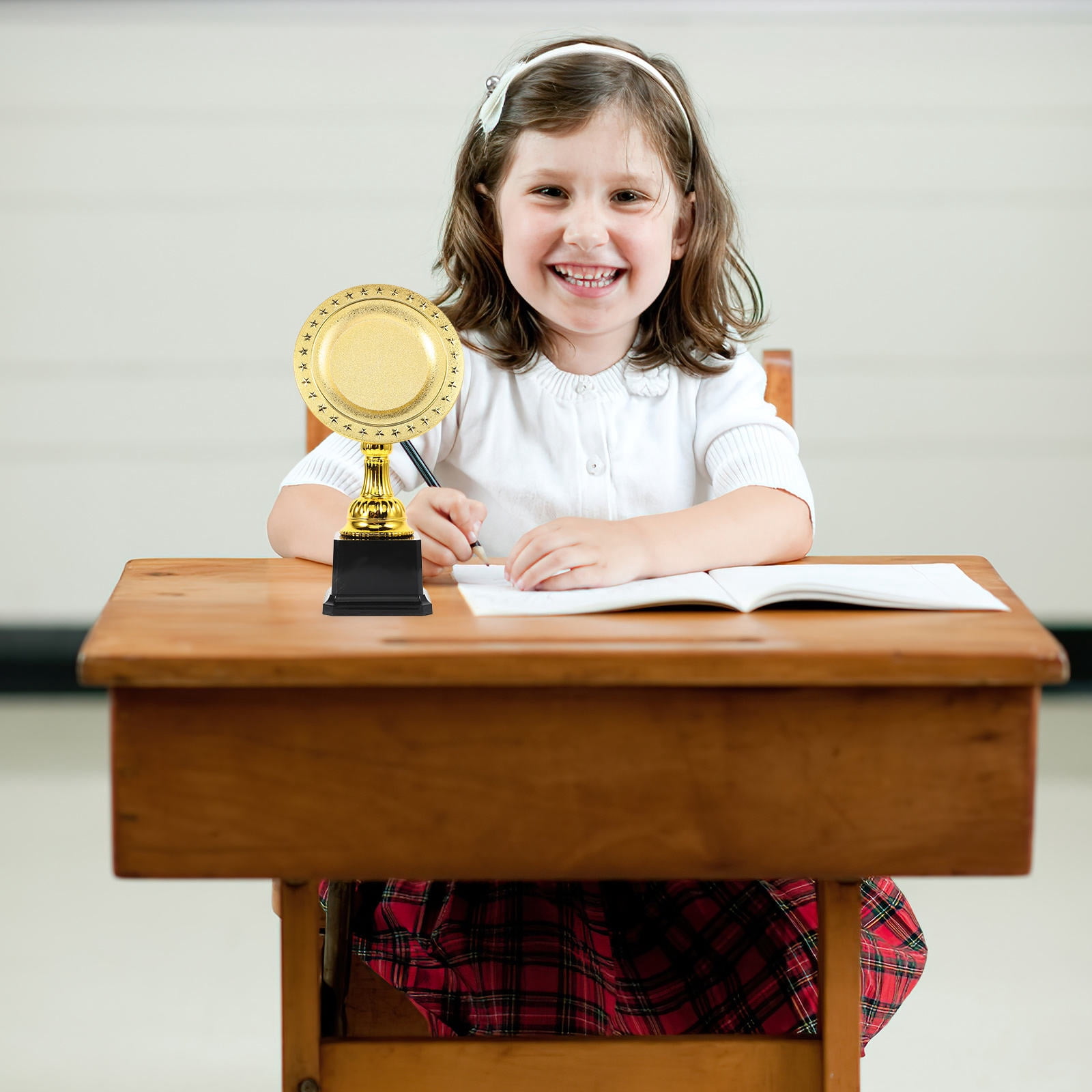 PENIKOKO 1Set Golden Plastic Trophy for Kids Trophy Awards in Team Building Events