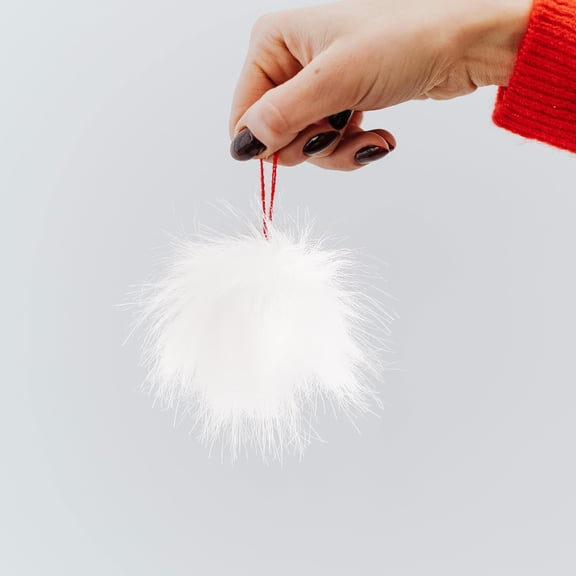 PENIKOKO Set of 6 White Faux Pompoms for Hats, Acrylic Decorative Accessories for Women, Craft and Supplies