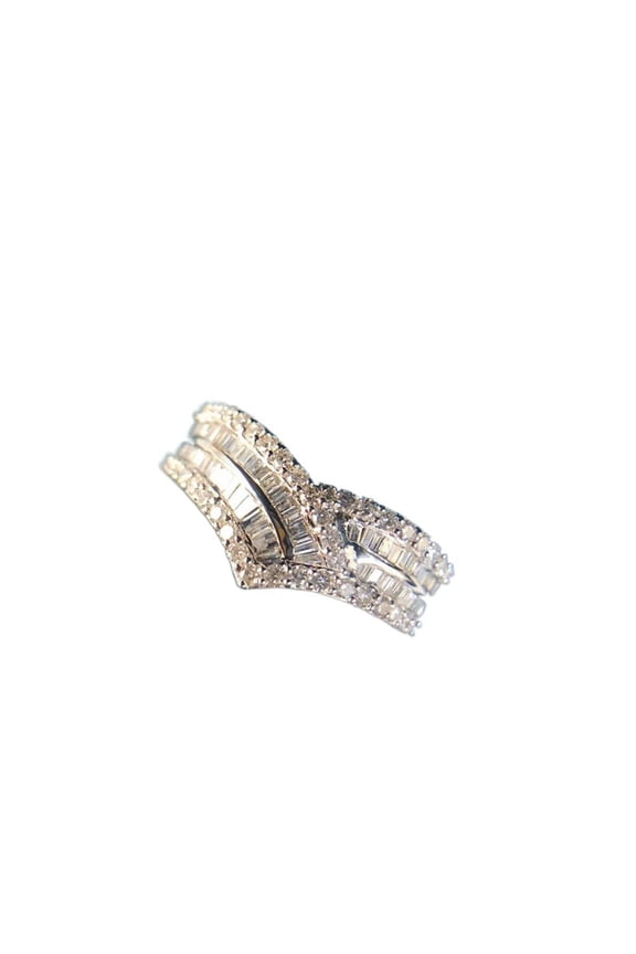 Classic Promise Ring Cocktail Ladies For Women Lightweight High Quality Cubic Zirconia AAA Zircon Ring Elegant Gift Gift Box Included