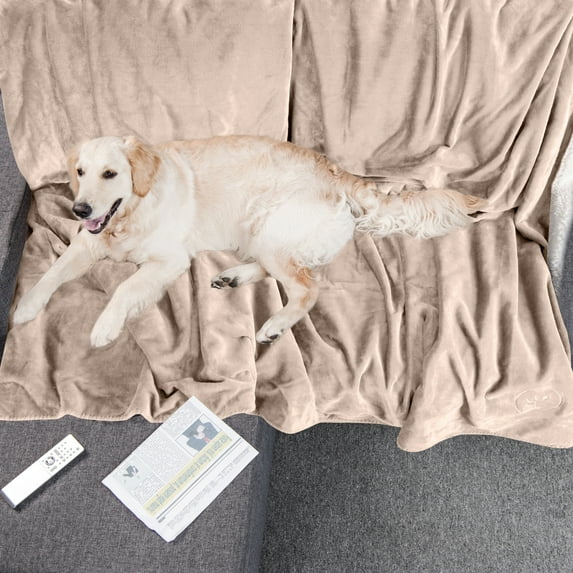PETMAKER Dog Blanket - 80x100in Sherpa Blanket for Bed, Couch, or Car (Tan)