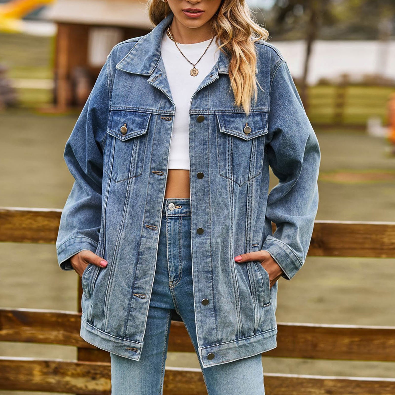 Fashionable and casual loose denim jacket