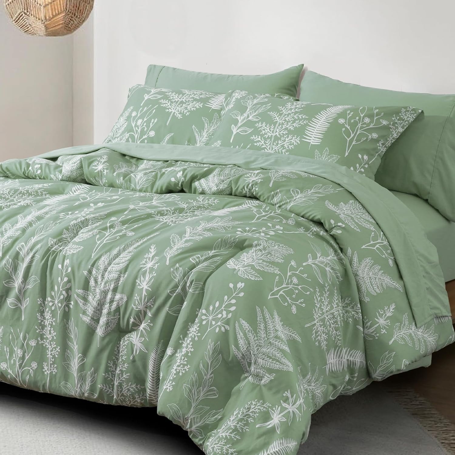 PHF 5 Pieces Printed Twin Comforter Set, Lightweight Reversible Botanical Bedding Set Include Comforter, Pillow Sham, Flat Sheet, Fitted Sheet and Pillowcase, Sage Green