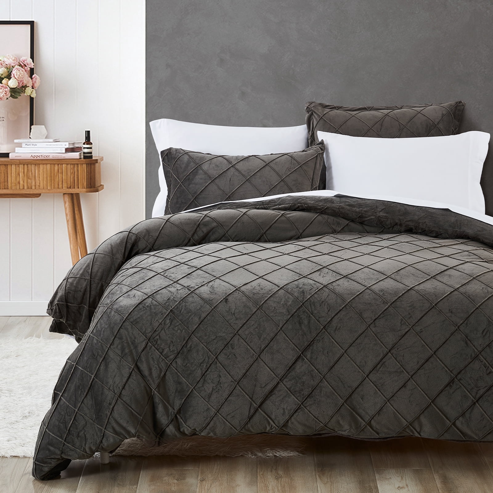 PHF Super Soft Velvet Duvet Cover Set Queen Size, 3 Pieces Warm Fluffy Comforter Cover Set, Cozy Flannel Comforter Cover with Pillow Shams, 90"x90", Charcoal Grey (No Insert)