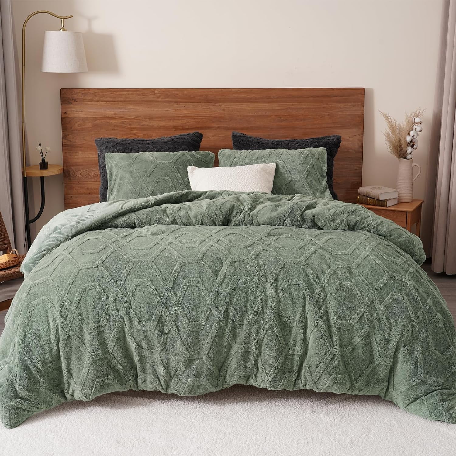 PHF Warm Sherpa Fleece Twin Comforter Set, 3D Tufted Fluffy Sage Green Bedding for Winter, Soft 2 Pieces Shaggy Bed Set, 1 Comforter (68"x90") and 1 Pillowcase (20"x26")
