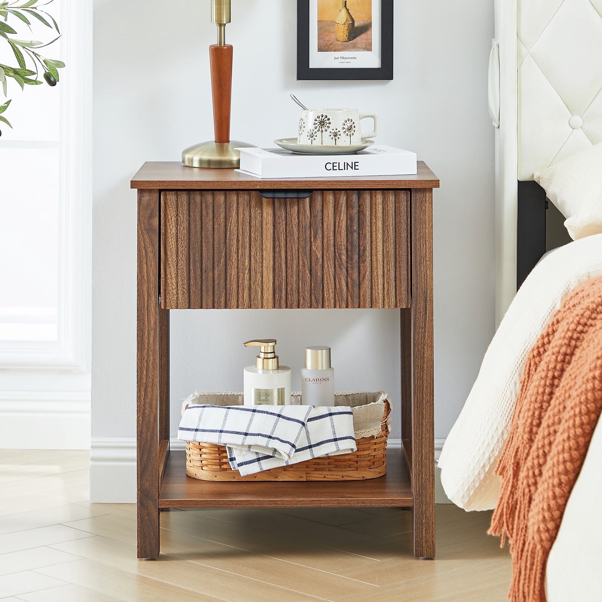 PHOYAL Fluted Nightstand for Bedroom, Wood Bedside Table with Drawers, Walnut