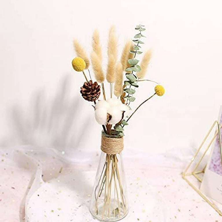 How to Style & Arrange Dried Flowers