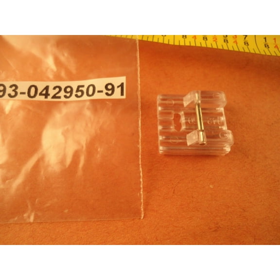 PINTUCK FOOT 5 GROOVE SNAP-ON (820226-096) for Pfaff Sewing Machine 1006 - 7570