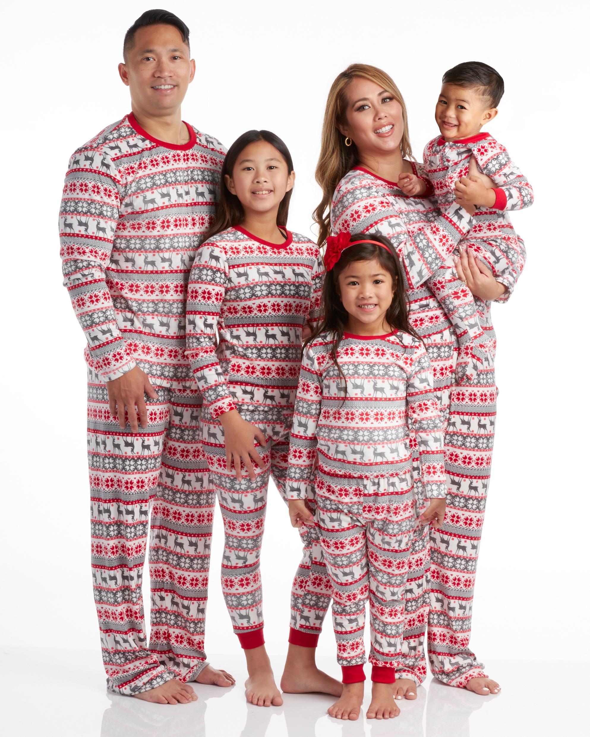 PJs & Presents Matching Family Christmas Pajamas - Velour Christmas ...