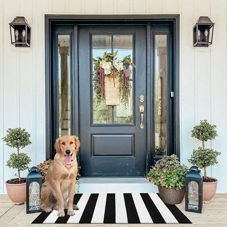 https://i5.walmartimages.com/seo/PK-ZTopia-Cotton-Black-White-Striped-Rug-Outdoor-Doormat-23-6-x-51-2-Inches-Washable-Woven-Front-Porch-Decor-Indoor-Welcome-Mats-Door-Farmhouse-Entry_4b35157b-b83b-443e-be50-873e2ec4119a.9dbdab3cba06316a247e38468fffa840.jpeg?odnHeight=768&odnWidth=768&odnBg=FFFFFF