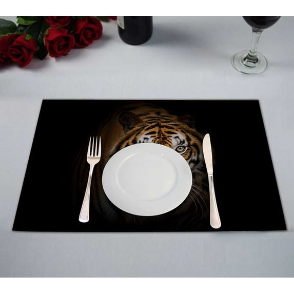 PKQWTM Tiger Looking At Me And Get Angry Kitchen Dining Table Mats Placemats Size 12x18 Inches, Set of 2 Pieces