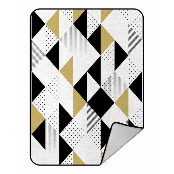 PKQWTM Triangles Gold Black White Triangle Blanket Crystal Velvet Throw Bed Blanket 58x80 inches
