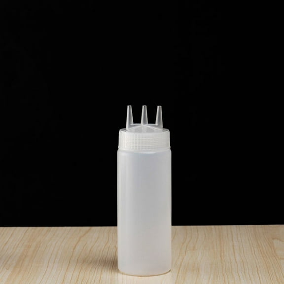 PLJFXXM Seasoning Squeeze Bottles, 3 Hole Ketchup Mustard Dressing Squeeze Squirt Bottles, Salad Sauce Condiment Cream Squeeze Bottles for Kitchen Restaurant Bakery (450ML)