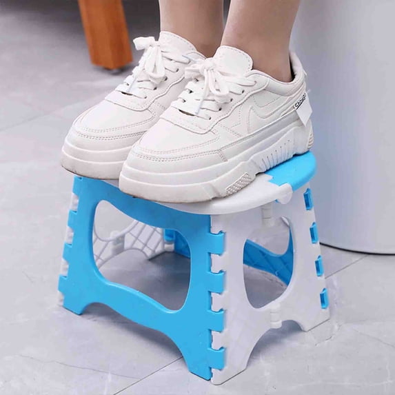 PLPPYFS Lightweight Foldable Stool Chair, Space Saving Small Stool Folding Stool, Heavy-Duty Plastic Foldable Stool for Sitting, Portable Compact Folding Chair for Home Outdoor Camping