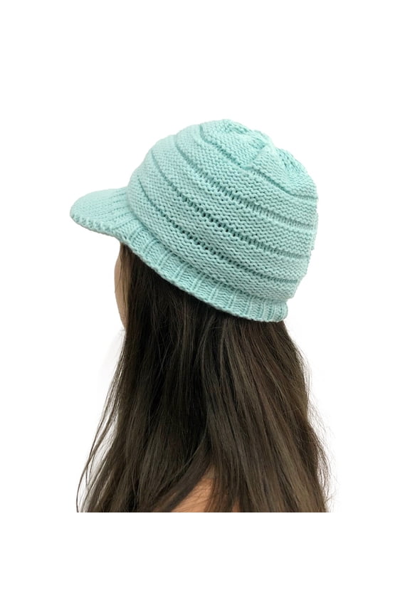 Women Casual Solid Color Knit Cap Winter Warm Headwear for Everyday Use Soft Yarn with Closed Top Mint Green