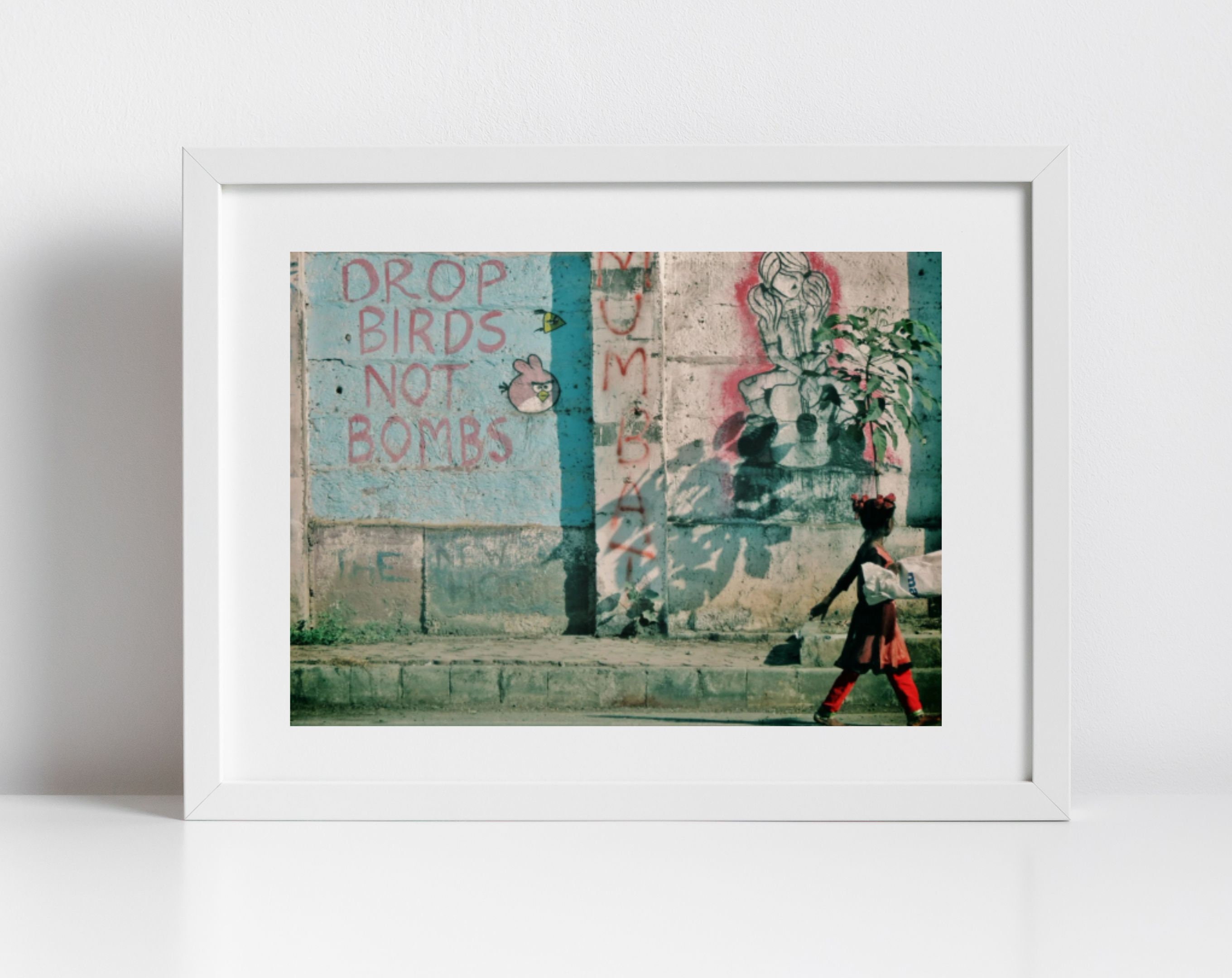 POSTER Great Wall Of Mumbai India Street Art Photography PrintUNFRAMED