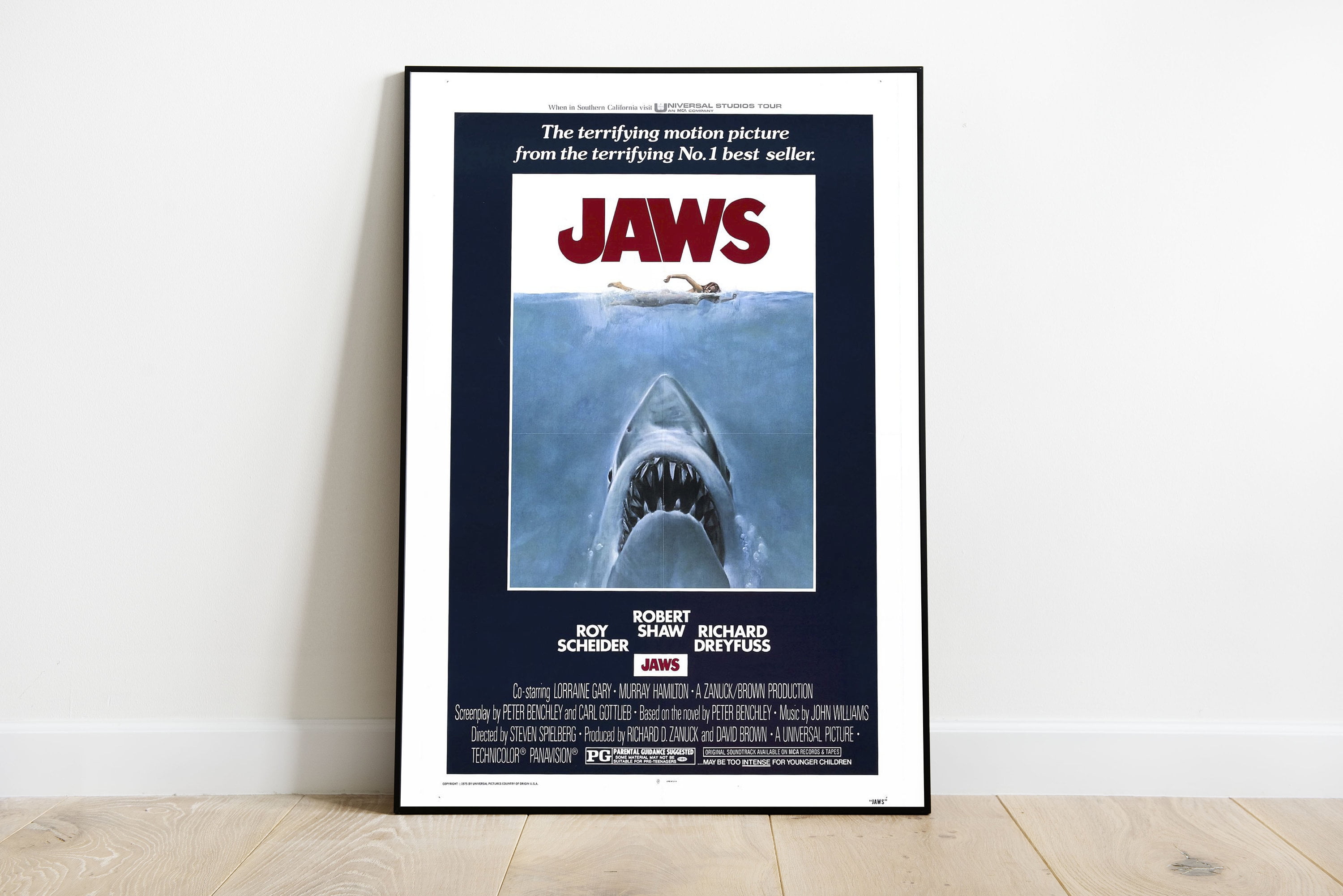 POSTER JAWS Poster, JAWS Movie Poster, Wall Art, Wall Decor, Poster, Statement Print, JAWS 1975 ...