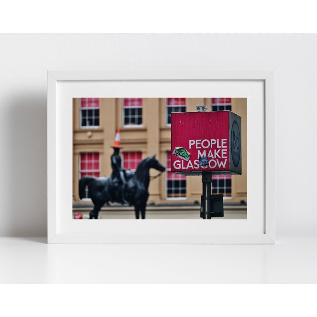 POSTER People Make Glasgow Duke Of Wellington PrintUNFRAMED