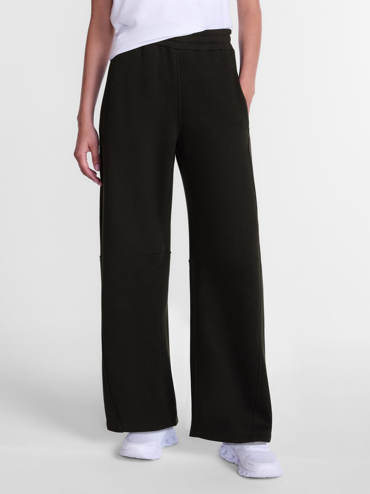 Athletic Works Women's and Women's Plus Barrel Leg Fleece Pants, 28.5" Inseam, Sizes XS-4X