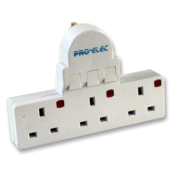 PRO ELEC - 3-Gang Switched Mains Plug Adaptor