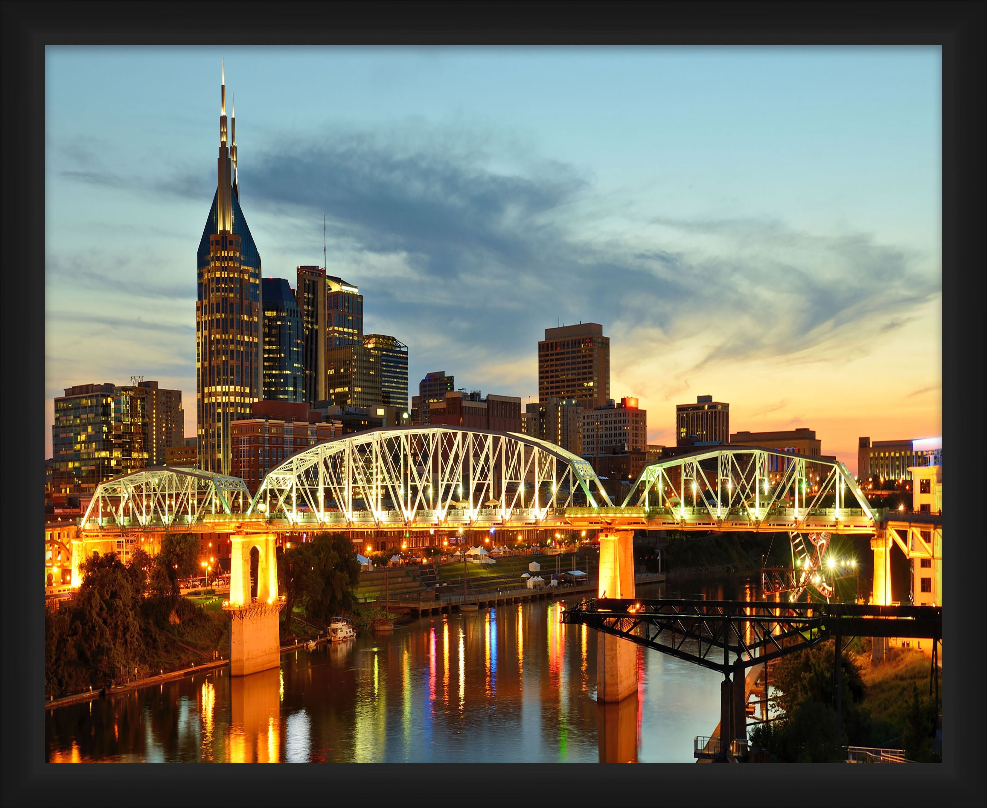 PTM Images,Bridge At Night