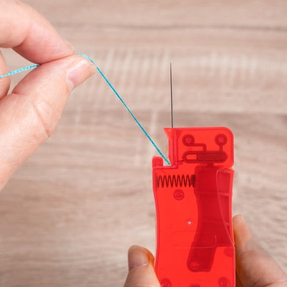 PTOOTP 10Pcs Red Plastic Needle Threaders with Rounded Edges for Home Drawstring and Sewing Use
