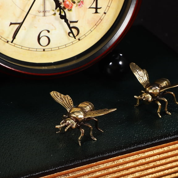 PTOOTP 2Pcs Fake Bees Brass Ornament Lightweight Handmade Plated Gold Finish for Mantel Decor