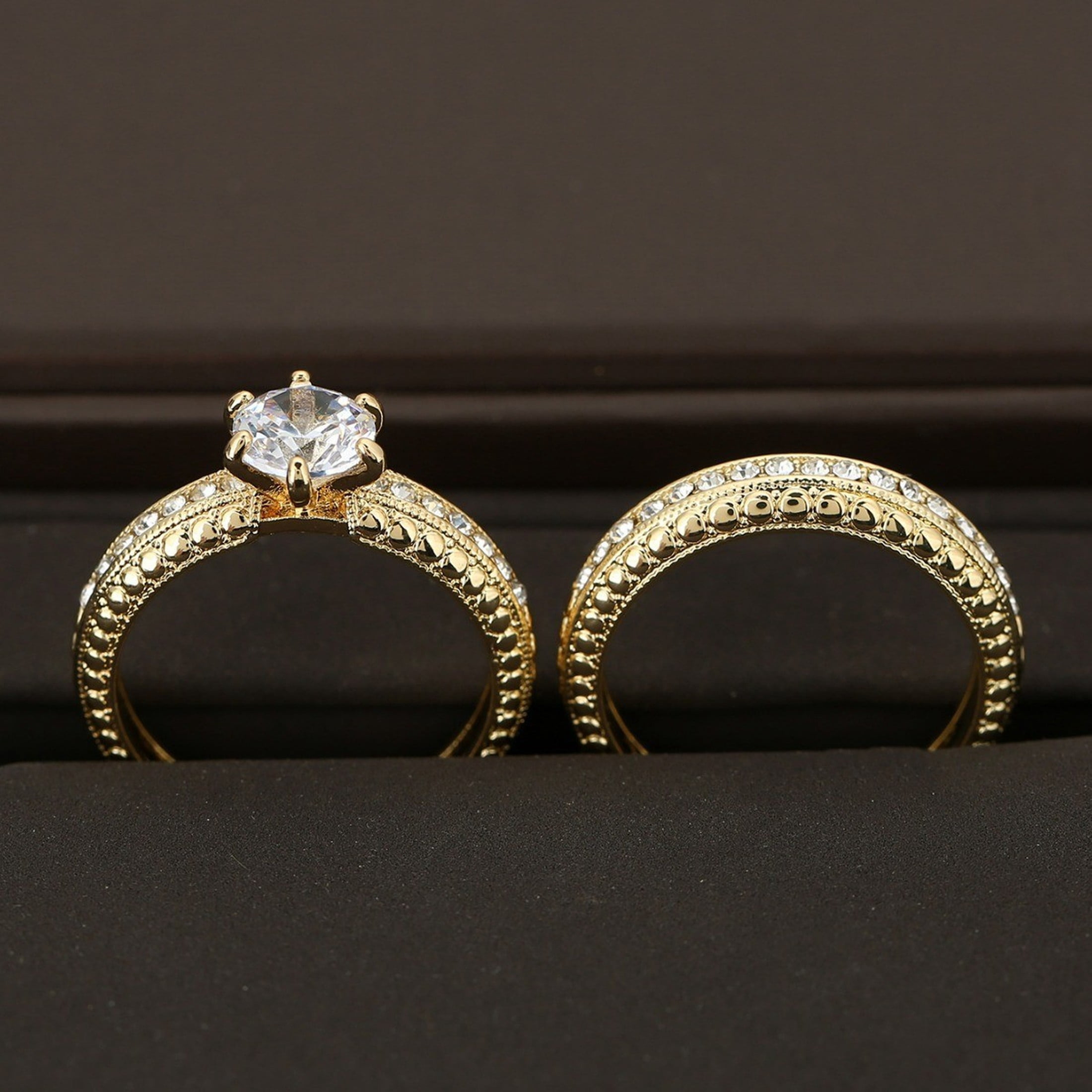 PULABO Circle Men And Women Engagement And Wedding Ring Set Cubic PULABO Circle Men And Women Engagement And Wedding Ring Set Cubic