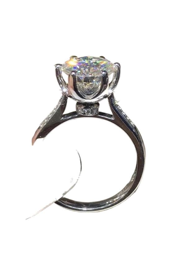 Classic Proposal Engagement Gift for Wife For Her Shiny Lightweight CZ AAA Zircon Ring Perfect Present With Gift Packaging