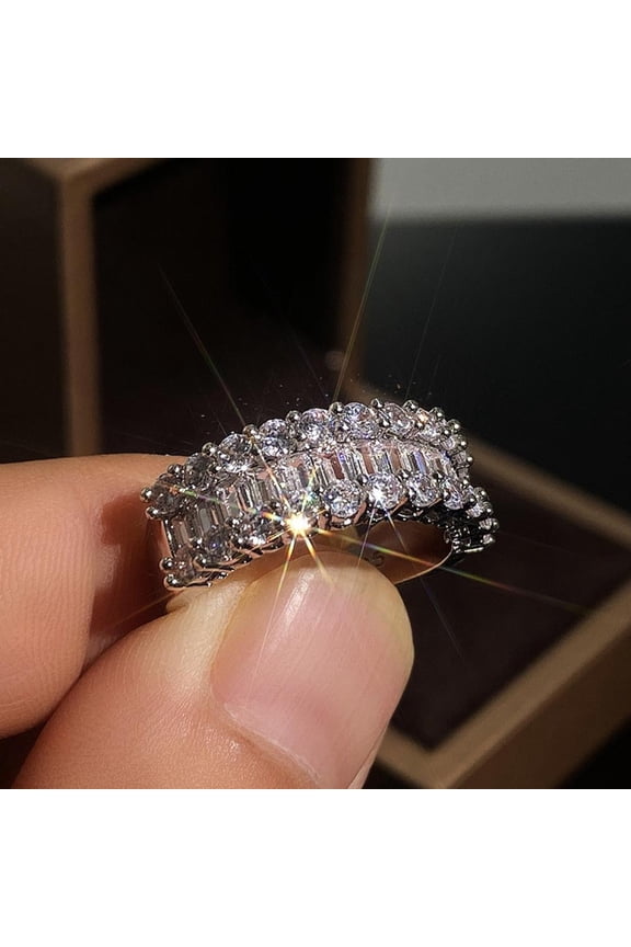 With handcrafted details Promise Ring Party Gift for Wife Ladies Lightweight Dazzling CZ AAA Zircon Ring Thoughtful Surprise Gift Box Included