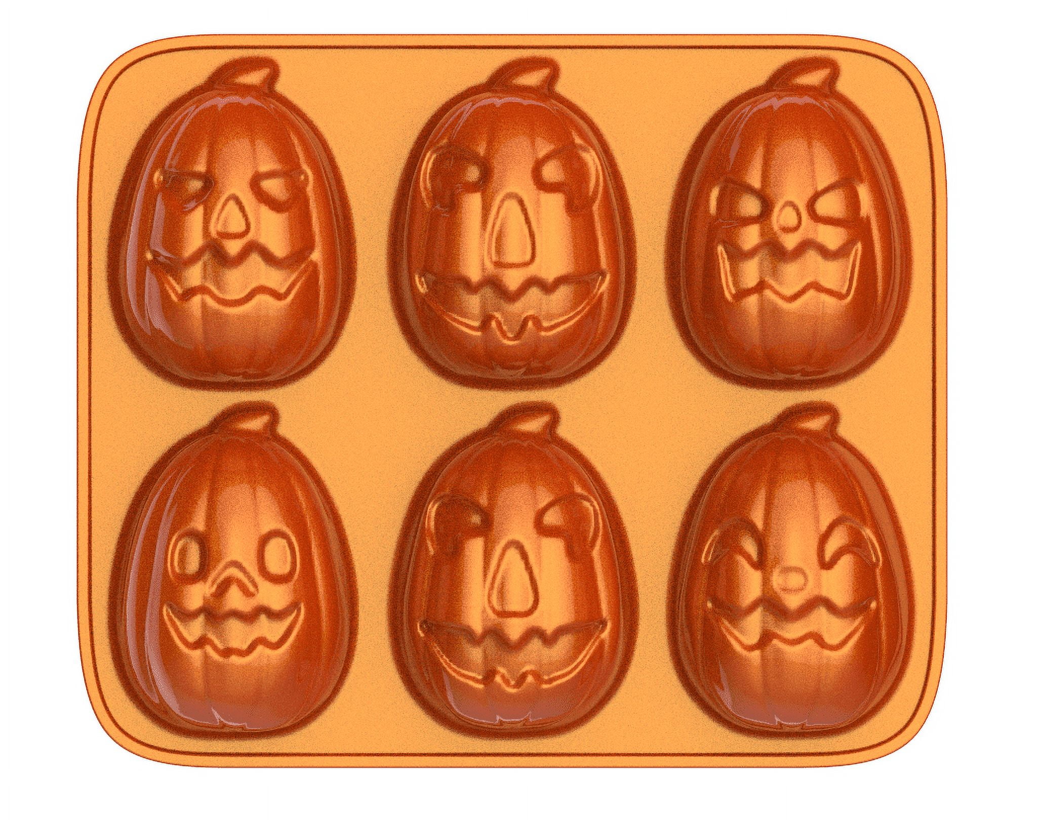 Way to Celebrate Pumpkin Cast Aluminum 6-Cavity Baking Pan, Orange lridescent